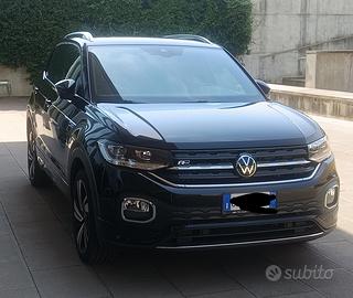 stupenda volksvagen t cross 