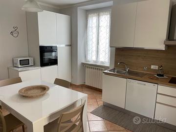 Villetta nel verde a 2 passi dal mare