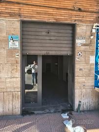 Locale commerciale via masaccio 19