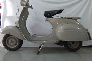 Piaggio Vespa 125 (VNA) - 1959