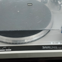 Technics SL Q2