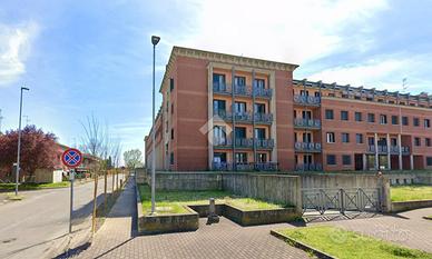 MONOLOCALE A GUASTALLA