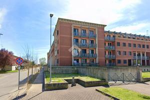 MONOLOCALE A GUASTALLA