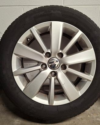 Cerchi con gomme Golf 6 da 16 