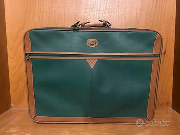 Valigia Jaguar morbida in pelle vintage verde