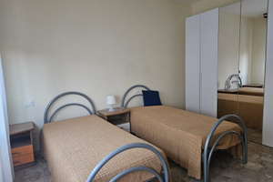 Ampia camera matrimoniale