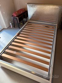 Letto queen size
