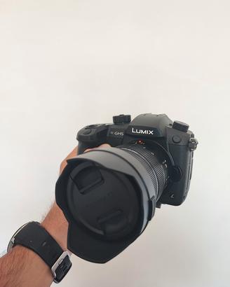 lumix gh5 + 12-60