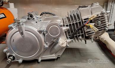 Motore ZS 110 4S per Ohvale, mini GP e Pit Bike.