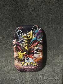 Tin box carte collezione con pack sigillati