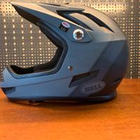 Casco bell integrale