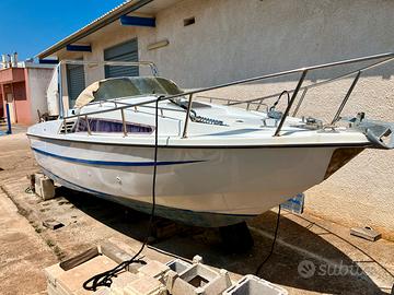 Barca a motore Volvo Penta