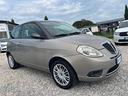 lancia-ypsilon-1-2-argento