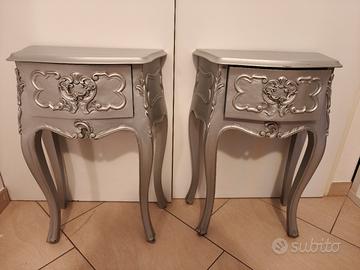 comodini e toeletta antiche argentate