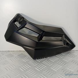 Cover Scarico Destro Kawasaki Z900 2017-2023 OEM 5