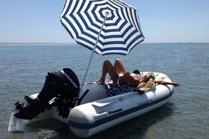 Gommoncino 3,10 chiglia rigida