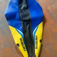 Copertina sella Sizuki RMZ