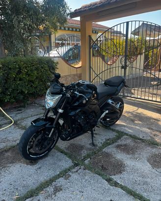 Yamaha fz1 da rivedere