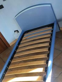 Struttura letto una piazza,più materasso e rete