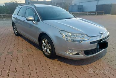 Citroen C5  sw  2,0    16v  hdi  140CV 6marce