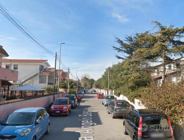 Fiumicino Bilocale Con Balcone