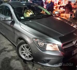 Mercedes-Benz CLA 200 CDI Automatic 
