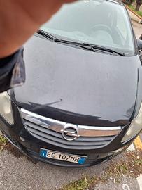 Opel corsa 2010 gpl