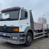 MERCEDES-BENZ ATEGO 1828