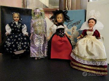 N° 4 bamboline con costumi tradizionali anni 60/70