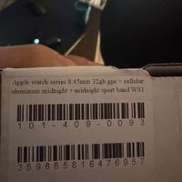 Apple Watch series 8 gps+cellular