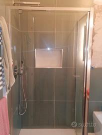 cabina doccia in cristallo