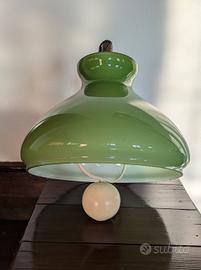 Lampada a sospensione vintage in vetro opalino.