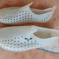 Scarpe per il mare n. 31
