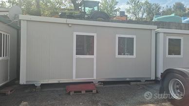Container