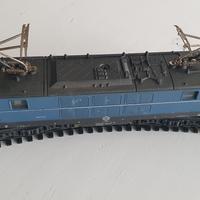 Lima trenini H0 Locomotiva B 150012. 