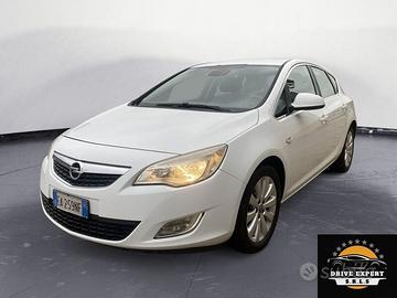 Opel Astra 1.7 CDTI 110CV 5 porte Cosmo