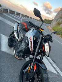 KTM 79 Duke L