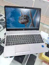 hp 250 g8 i7 11th gen 512gb/16gb usato