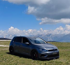 Volkswagen Golf 7.5 1.5 R-line