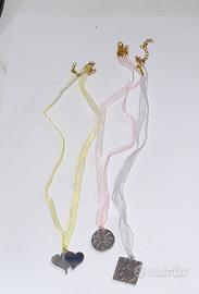 Set di tre collane con filo in organza e ciondoli