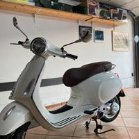 vespa 50cc anno 2023