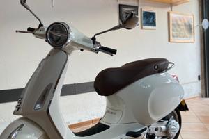 vespa 50cc anno 2023