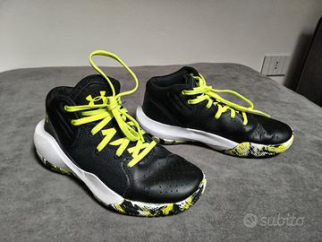 Under Armout Grade School da basket