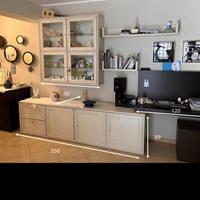 Parete attrezzata contemporanea