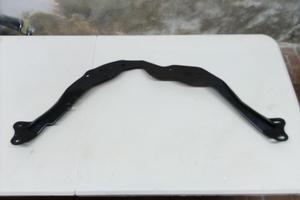 Cross bar anti torsione anteriore per Ford Mustang