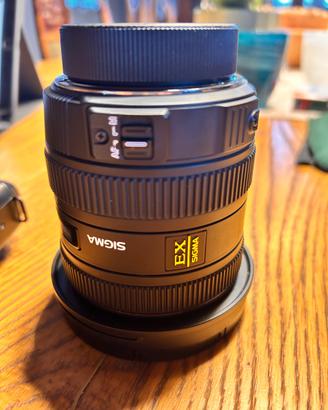 Obbiettivo per nikon 10/20 sigma con custodia