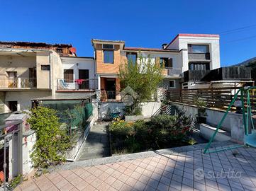 CASA SEMINDIPENDENTE A VILLAR DORA