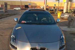 Alfa Romeo Giulietta usata pochissimo molto bella