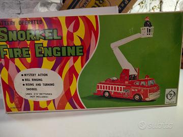 Camionetta dei pompieri tin toy