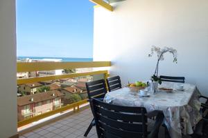 Bibione. Min. 2 settimane - Bilocale vista mare